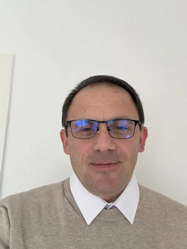 Herr Dzafic